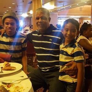 Meet your Posher, Elvie